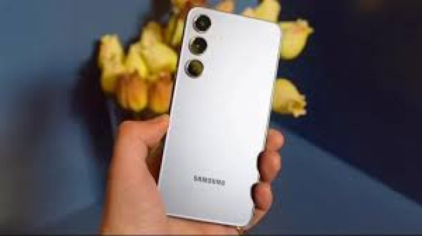 Samsung Galaxy S24 FE (Foto: Suaranusantara.id)